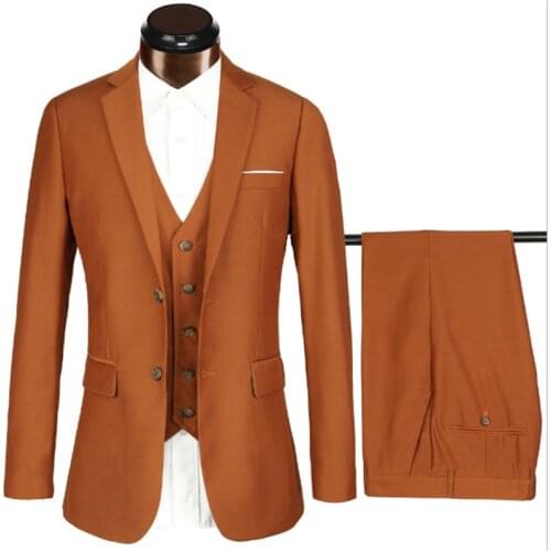 VISADA JAUNA Men's Suits