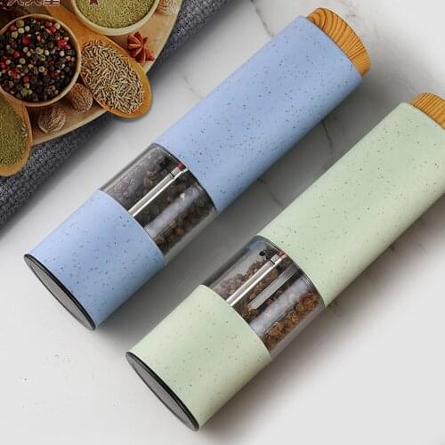 Electric Salt and Pepper Grinder Set Automatic Adjustable Kitchen Grinding Gadgets Plastic Ceramic Burr Mill for Herb Spice