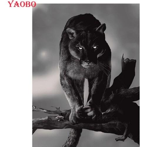 Full drill square diamond embroidery Black Panther 5d diy diamond painting Cross Stitch Rhinestone diamond mosaic animal pattern