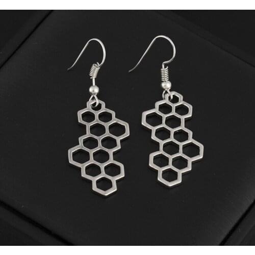 Fashion Cute Girls Tiny Honeycomb Dangle Earring Women Punk Sliver Color Beehive Drop Earing Female Brincos Jewelry Party Gift