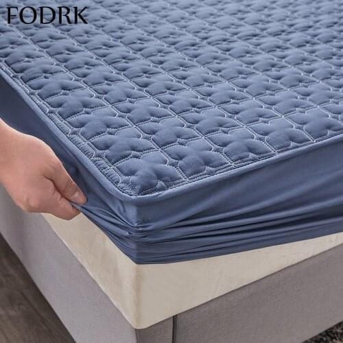 Bedspread on The Bed Inflatable Mattress Double Fitted Sheets Elastic Bands Protector Terry Cotton Quilted Stretch Pad Folding