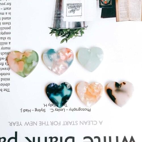 DIY Jewelry Findings Colorful Acetic Acid Heart Charms 40pcs 20mm 24mm Resin Earring Necklace Bracelet key Chain Pendant