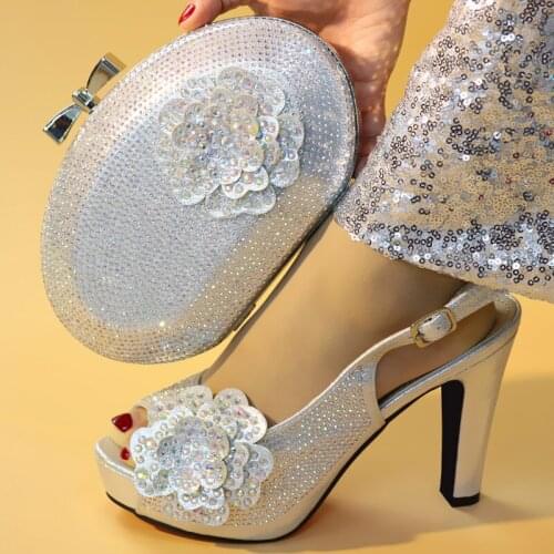 Hot sale silver women pumps match handbag with rhinestone flower style african shoes and bag set for party dress A198-1