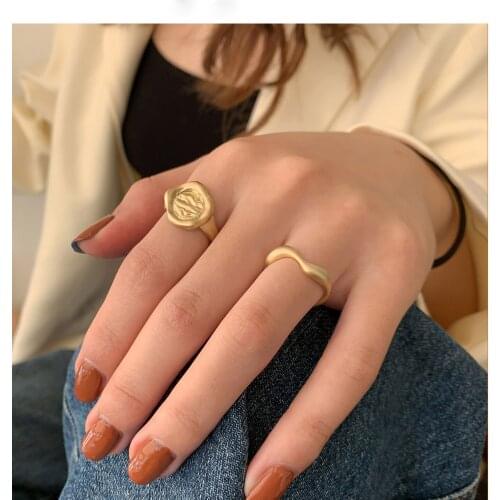 French Vintage Style 2pc Set Gold Plating Matte Finish Coins Charm Opening Rings for Women Gift