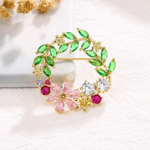 WEIMANJINGDIAN Flower Brooches For Clothes
