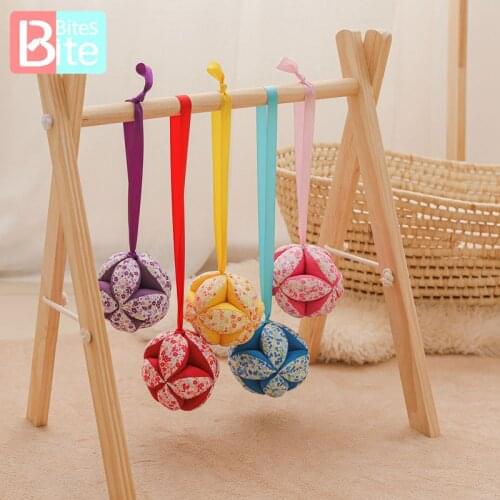 Infant Interaction Colored Rattle Ball Toy Set Wooden Rattle Bead String Toy Appease Interaction Baby Toy Child Birth Gift