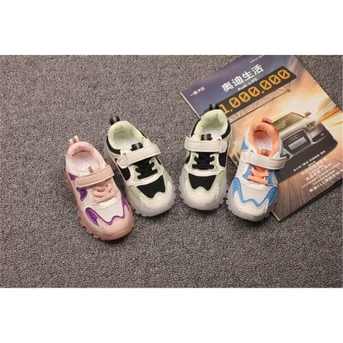 LED Light Sports Sneakers For Childrens Chaussure Enfant Fille Breathable New Boys And Girls Soft-soled Running Shoes