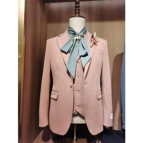 2021 Tailor made luxury groom wedding suits men slim fit classic pink 3 piece Best man group fashion busines party formal Blazer
