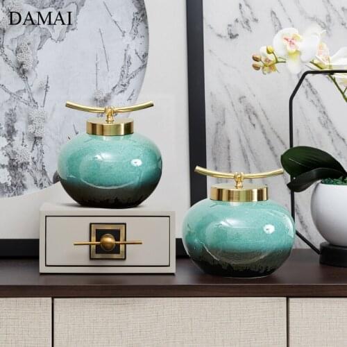 New Chinese Ceramic Storage Jar with Lid Gradual Change Craft Porcelain Crafts Office Desktop Organizer Living Room Decoration