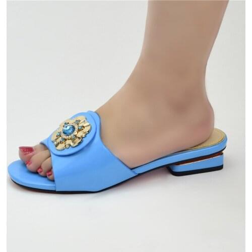 Latest Rhinestone Women Wedding Shoes Elegant Sweet Style for Royal Wedding Party Slingbacks Sandals Women Shoes Summer 2021