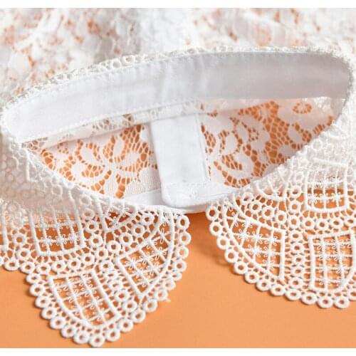 2020 Shirt Fake Collars for Womens White Black Vintage Detachable Collar False Collar Lapel Turn Down Blouse Top Tie Decor