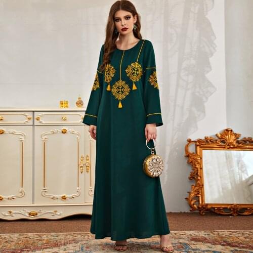 Women Medieval Cloak Hooded Coat Vintage Gothic Cape Solid Coat Long Trench Halloween Cosplay Costume Overcoat Women Clothing