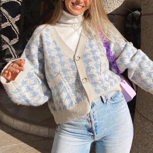 Knitted Plaid Sweater Womans Buttons Loose Winter Coat Cardigan Casual Tops intage Korean Retro Chic V neck Ladies Soft Outwear