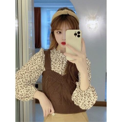 Sweet Puff Sleeve Agaric Edge Printed Shirt+solid Color Sleeveless Knit Vest Two Piece Outfits for Women