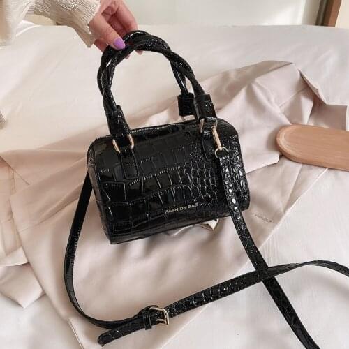 Vintage Solid Color Purse Women PU Leather Crossbody Tote Bag Fashion Alligator Pattern Street Commuter Crossbody Handbag