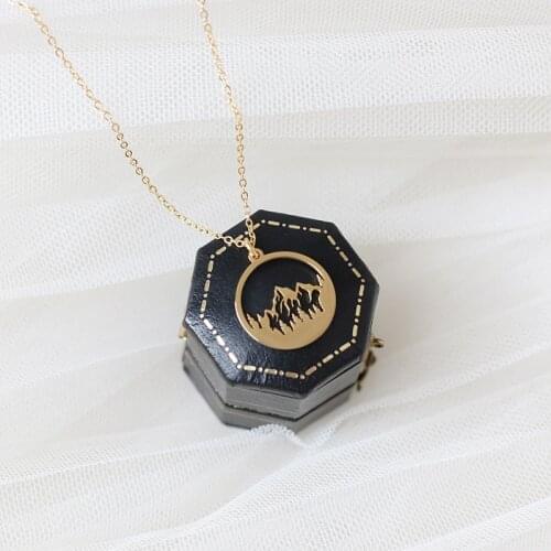 Stainless Steel Snow Mountain Pendant Necklace Short Chain 18 k Gold Plating Fashion Titanium Woman Girl Gift Accessory Washable