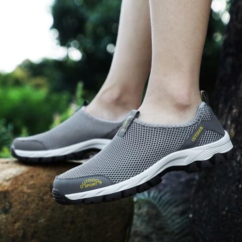 Men sneakers Comfortable Casual Shoes Men fashion breathable Sock Mouth Walking Sneakers Soft Summer shoes men footwear