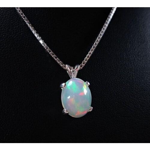 Boho Female Green White Fire Opal Necklace silver color Oval Necklaces & Pendants For Women Vintage Wedding Jewelry