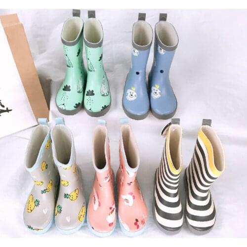 New Style Kids Rain Shoes Girl Boy All Seasons Students Rainboots Waterproof Child Cartoon PVC Unisex Plastic Bottom Rain Boots