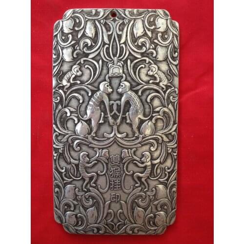 Exquisite Chinese old tibetan silver monkey statue amulet auspicious plate
