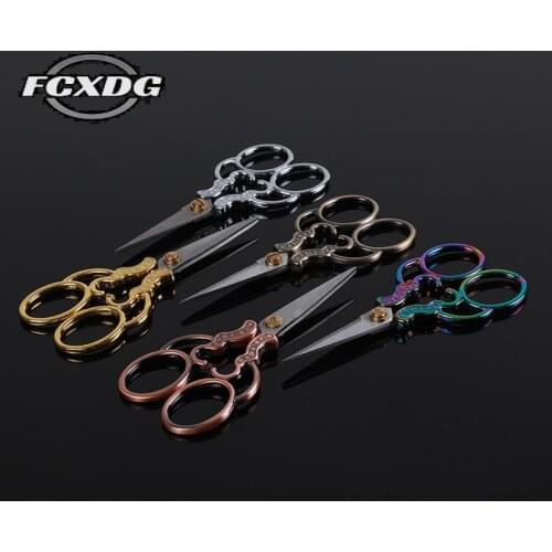 Sharp Stainless Steel Retro Zig Zag Fabric Scissors Golden Craft Scissors for Needlework and Handicrafts Vintage Paper Scissors