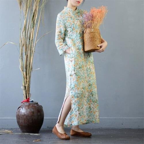 SCUWLINEN 2020 Spring Summer Dress Women Vintage Floral Print Plate Buttons Long Ramie Dress Elegant Improved Cheongsam S578