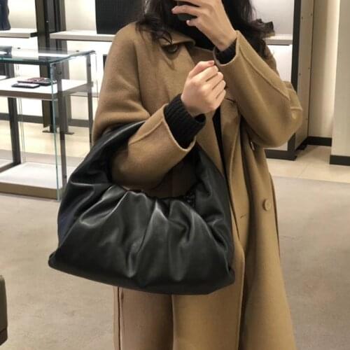 Croissant Female 2020 New Fashion All-match Fold Large-capacity Cloud Bag Shoulder Portable Underarm Bag Women Purse and Handbag