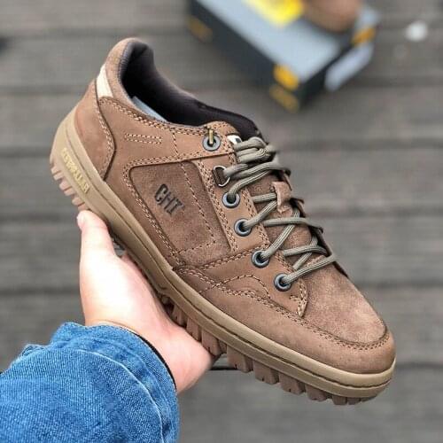 Mens leather casual shoes, fashion all-match spring and autumn mid-top shoes with good breathability and good quality