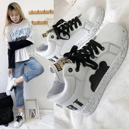 2021 fashion womens new large high top shell head small white shoes womens fashion lace up flat sports and leisure board shoes
