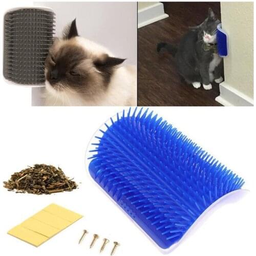 3 Pcs Pet Products For Cats Brush Corner Cat Massage Self Groomer Comb Brush With Catnip Cat rubs the face with a tickling comb