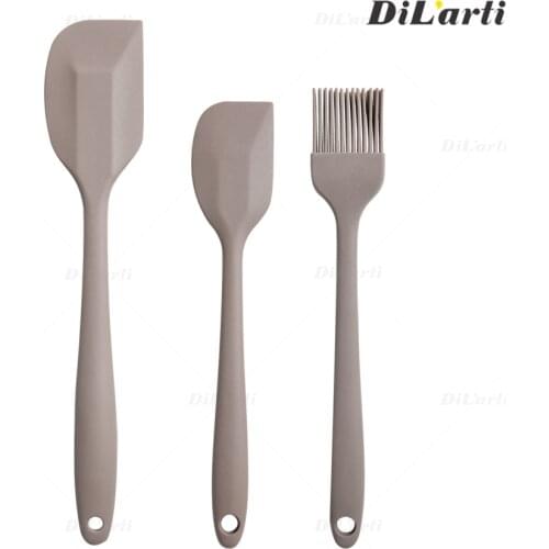New one-piece high temperature food grade silicone spatula baking mixing tool cream spatula pancake baking pan oil brush