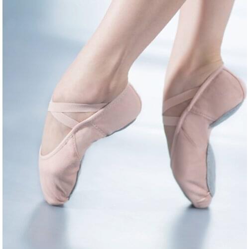 Ballet shoes for dancing Indoor Practice Ballet Flats Slip on Criss-cross Ballet Shoes for Girls Pointe shoes Dance Slippers