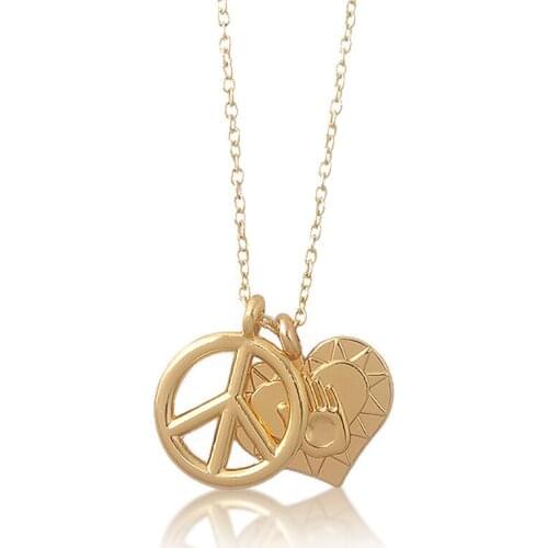 Anime JoJos Bizarre Adventure Sweater Chain Gold Heart Pendant Necklace Love Peace Sign Key Chain Wholesale Cosplay for Women