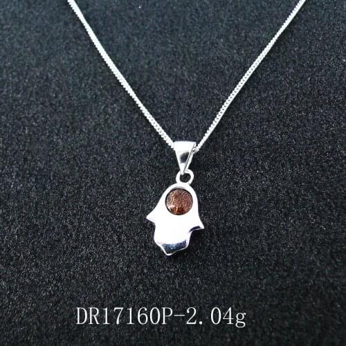 Hot Selling High Quality 925 Sterling Silver Wood Dainty Hamsa Pendant Necklace For Women Gift