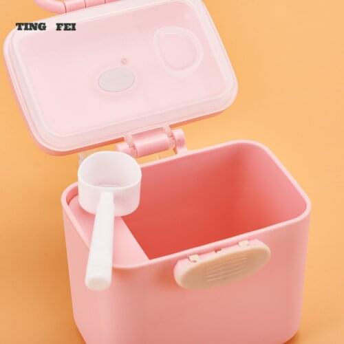 Portable Baby Food Storage Box BPA Free Formula Dispenser Solid Infant Milk Powder Box Toddler Snacks Cup Container