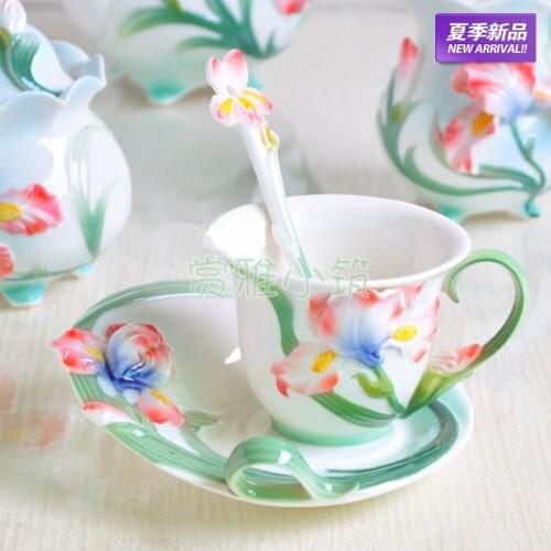 New European Style Iris Coffee Cup Set, China Bone Ceramic Tea Mlik Cup and Saucer With Spoons Creative Drinkware Gift