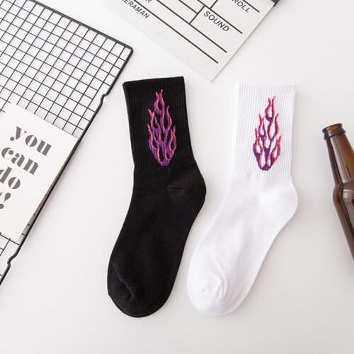 New trendy socks flame socks trend AJ collocation stockings four seasons sports men women couples skateboarding tube socks ins