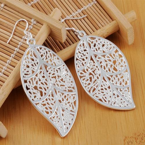 Hot selling earrings high quality fashion jewelry Beautiful leaves silver color free shipping holiday gifts