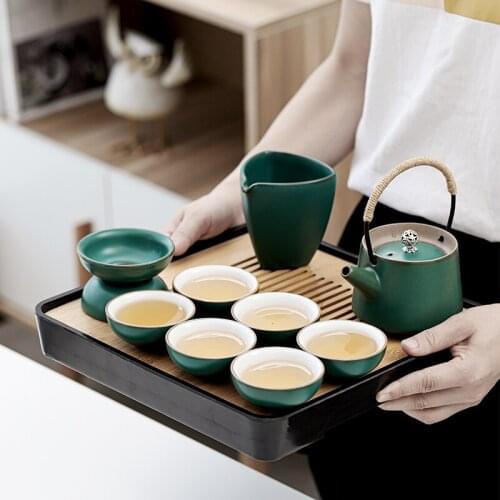 Luxury Vintage Tea Set Kung Fu Japanese Ceramic Gift Teapot Strainer Tea Set Porcelain Heating Tazas De Te Home Storage DG50TS