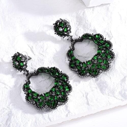 New earrings, exaggerated personality, irregular geometry, super zircon, fashion earrings, female earrings, wholesale DZ 4