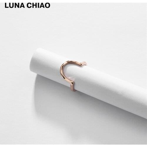 LUNA CHIAO Size 7 Women Finger Ring Jewelry U shape Metal Band Ring for Party Simple Chic Style RINGS