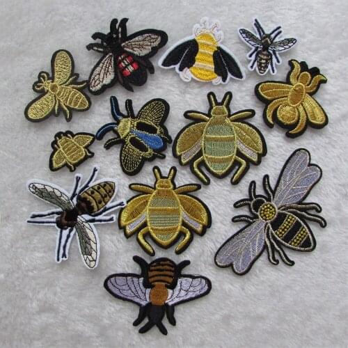 New fashion style cat badge For Clothing Iron On Embroidered Appliques DIY Apparel Accessories Patch For Clothing Fabric Badges