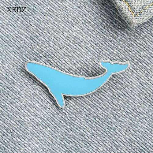 XEDZ Blue Alice Whale Enamel Brooch Fashion Cartoon Sea Animal Lonely Whale Looking For Mate Badge Jewelry Friends Gift