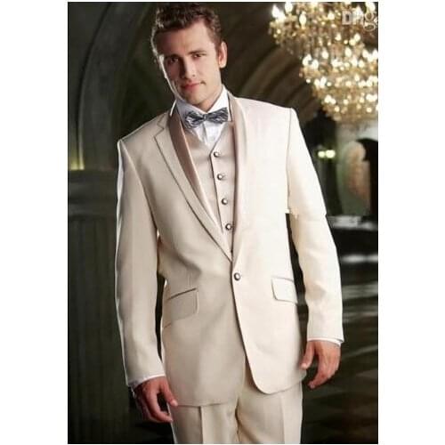 Three Pieces Mens Wedding Suits Beige Slim Fit One Button Notch Lapel Jacket Vest Pants Button Down Evening Business Costumes