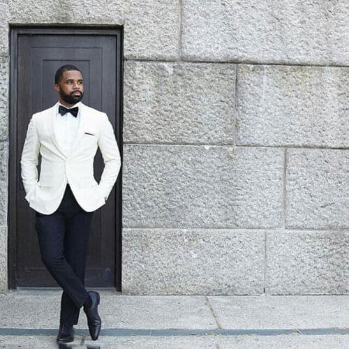 2019 Groom Tuxedos Ivory Wedding Suits for Men Blazers 2Piece Jacket Black Pants Slim Fit Terno Masculino Costume Homme Prom