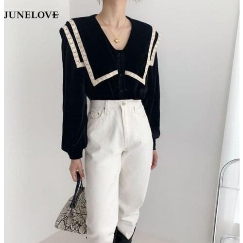 JuneLove Spring Women Lace Peter Pan Collar Blouse Shirt Vintage Female V-neck Long Sleeve Elegant Shirts Lady Autumn Velvet Top