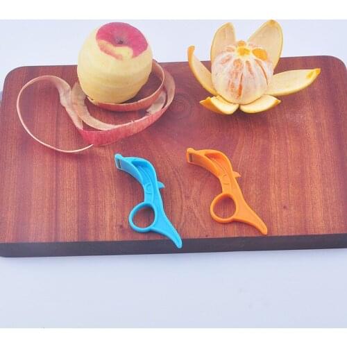 1Pcs Kitchen Apple Peeler Multi-function Thin Skin Scraping Long Skin Continuous Tool Hand Peeler Peeler Small Knife