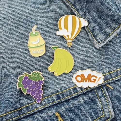 Creative Hot Air Balloon Grapes Banana Fruit Clothes Accessories Brooch Wholesale