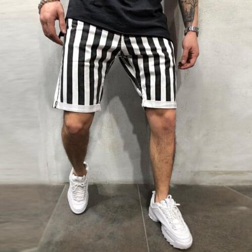 2021 New Muscle Fitness Sports Shorts Black And White Striped Summer Outdoor Leisure Loose Shorts Five-Point Pants Men