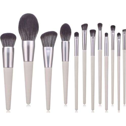 GUJHUI 12pcs Makeup Brushes set Cosmetic Tools For Powder Foundation Blending Eyebrow Brush Facial Make Up Tools kit